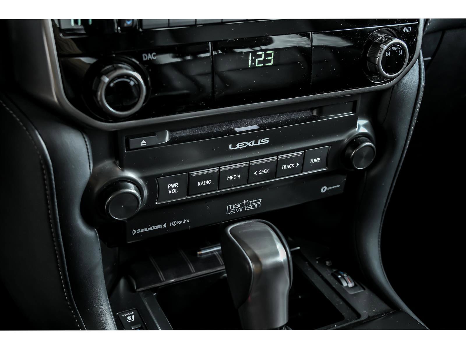 Used 2023 Lexus GX 460 Premium image 22