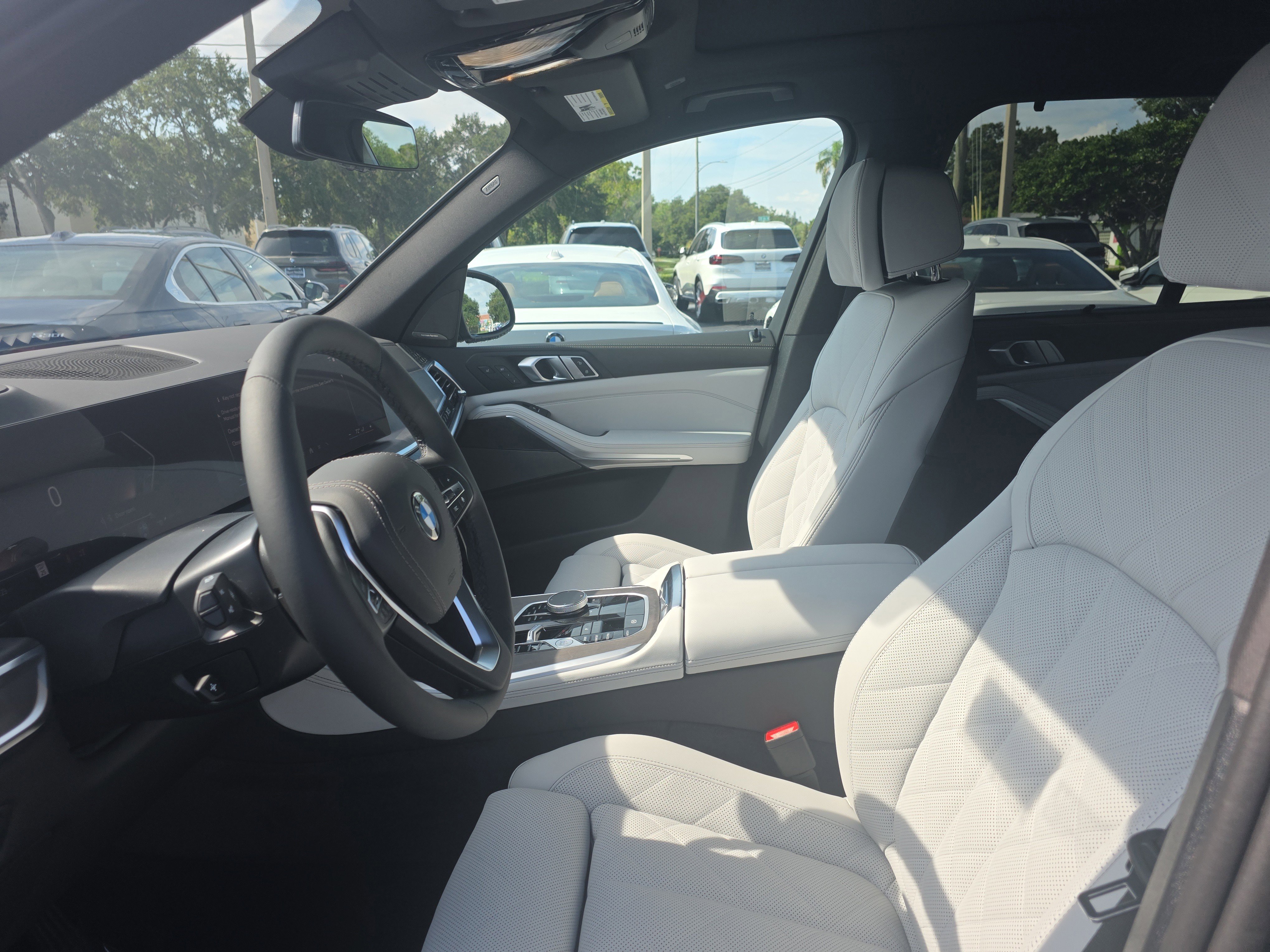 New 2026 BMW X5 sDrive40i w/ Climate Comfort Package image 23