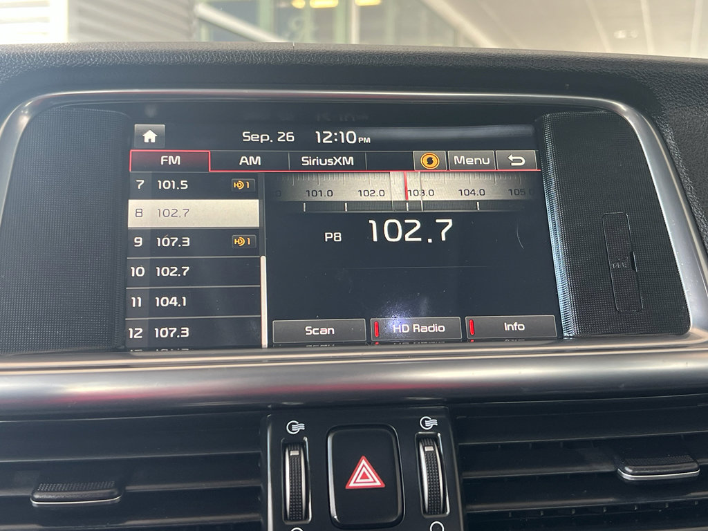 Used 2016 Kia Optima EX w/ Premium Package image 29