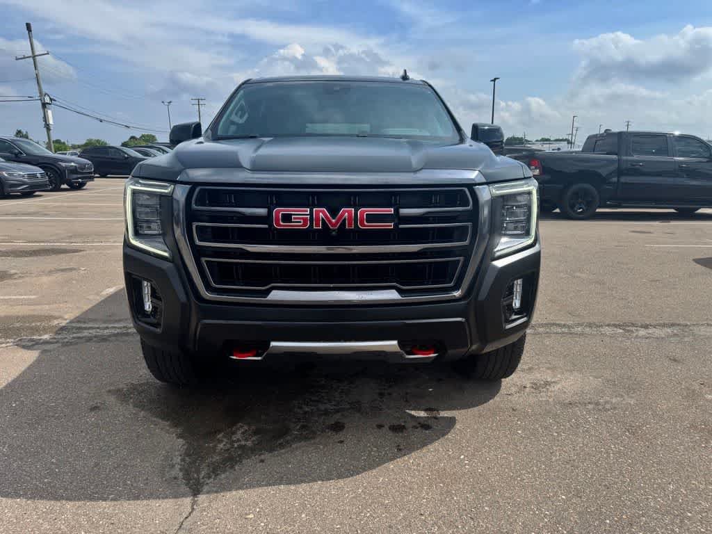 Used 2024 GMC Yukon XL AT4 w/ AT4 Premium Plus Package AWD/4WD image 1