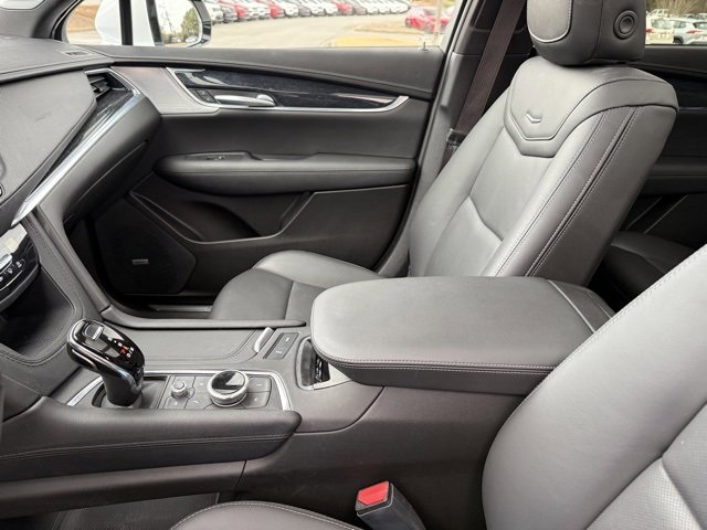 Used 2023 Cadillac XT5 Premium Luxury image 24