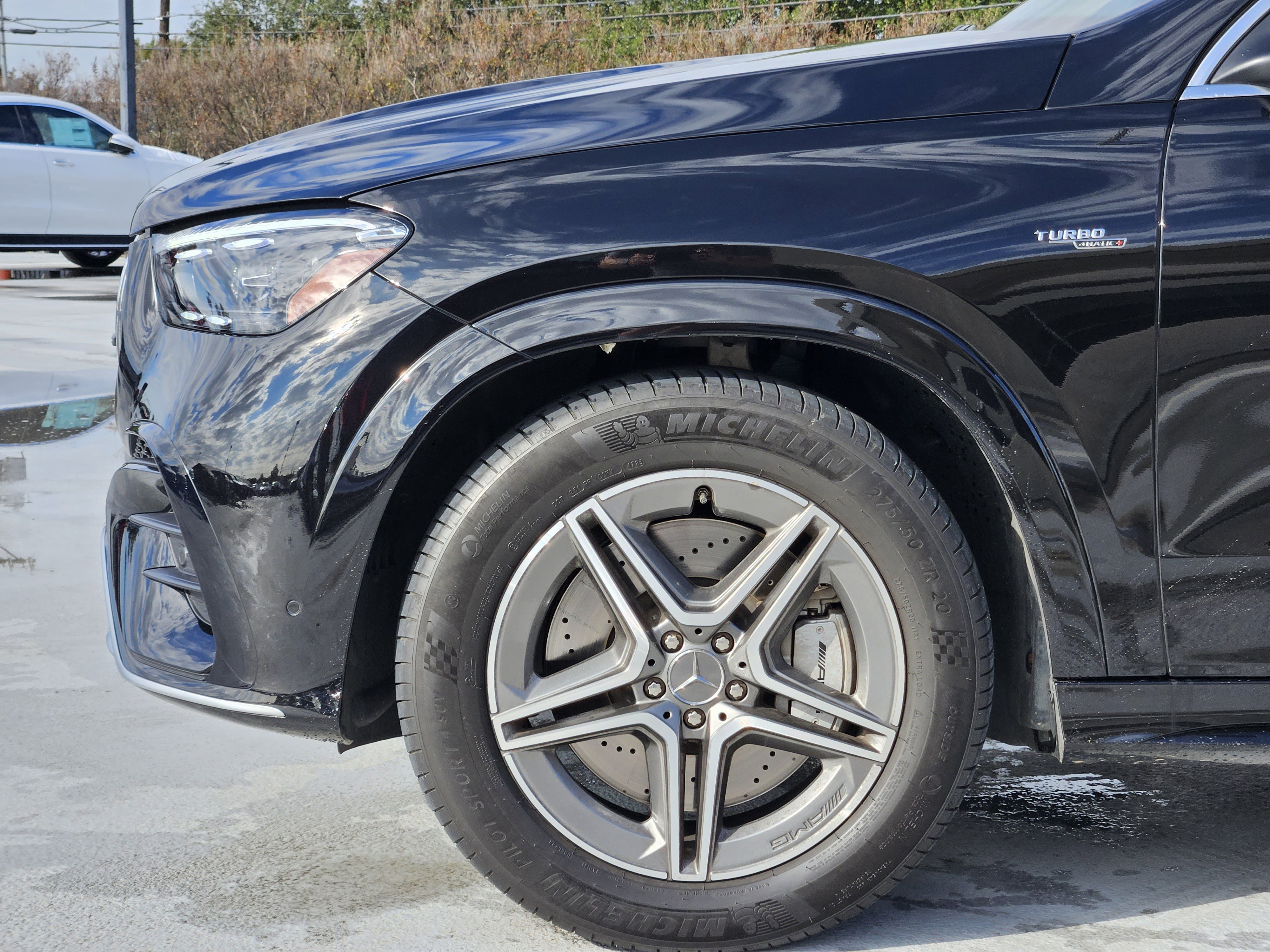 Certified 2025 Mercedes-Benz GLE 53 AMG 4MATIC image 11