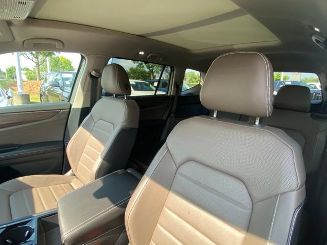 Used 2026 Volkswagen Atlas SEL AWD/4WD image 5