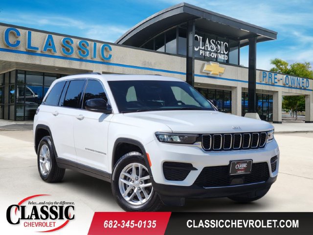 Used 2025 Jeep Grand Cherokee Laredo X w/ Luxury Tech Group I