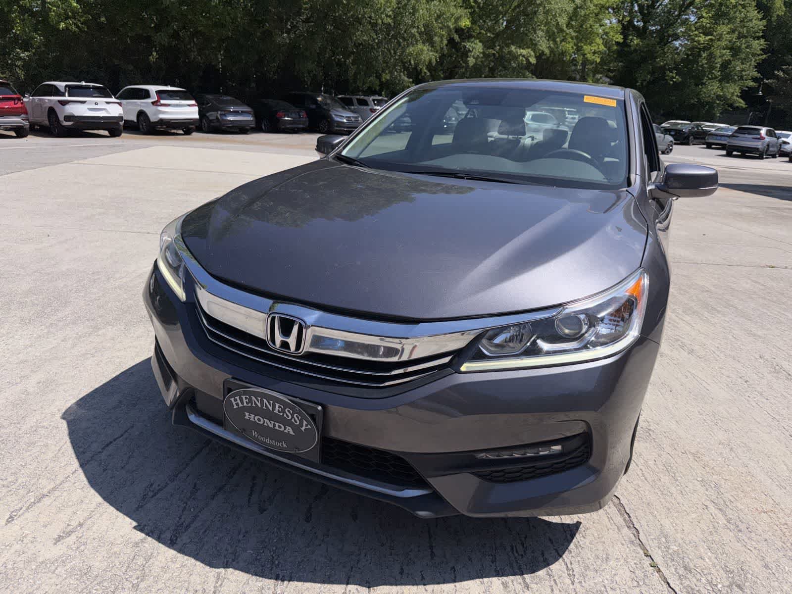 Used 2017 Honda Accord EX-L image 1