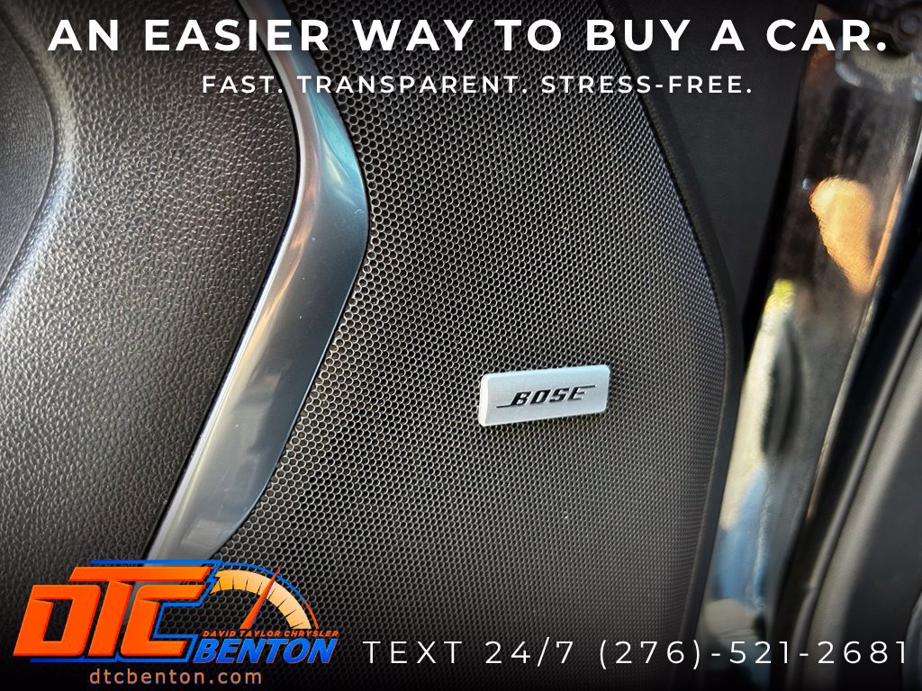 Used 2021 Chevrolet Suburban LT AWD/4WD image 14