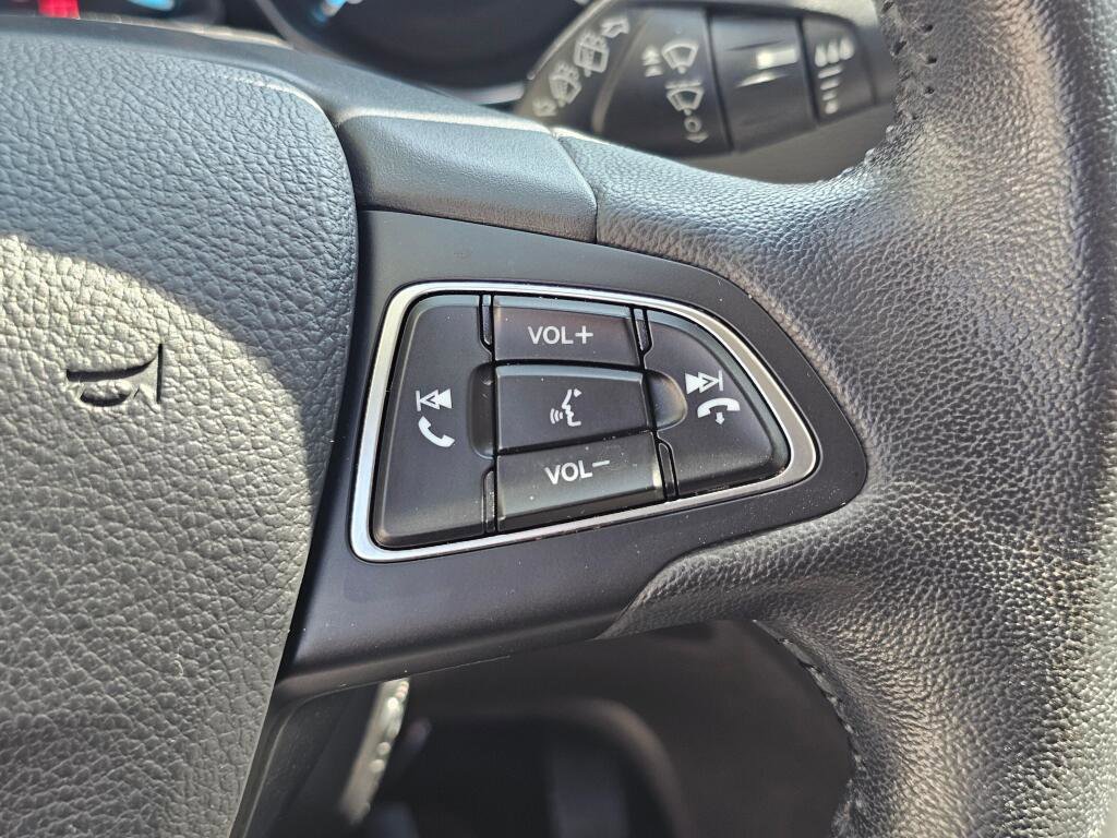 Used 2019 Ford Escape SEL AWD/4WD image 32