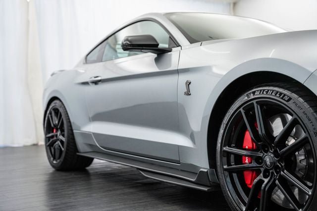 Used 2021 Ford Mustang Shelby GT500 w/ Technology Package RWD image 30