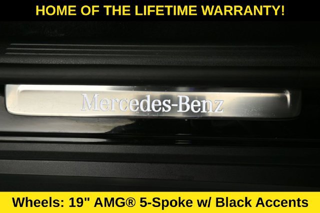 Used 2023 Mercedes-Benz GLC 300 4MATIC image 48