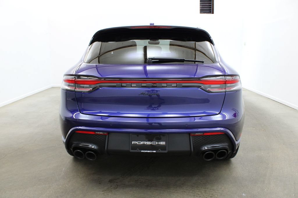 Certified 2023 Porsche Macan AWD/4WD image 6