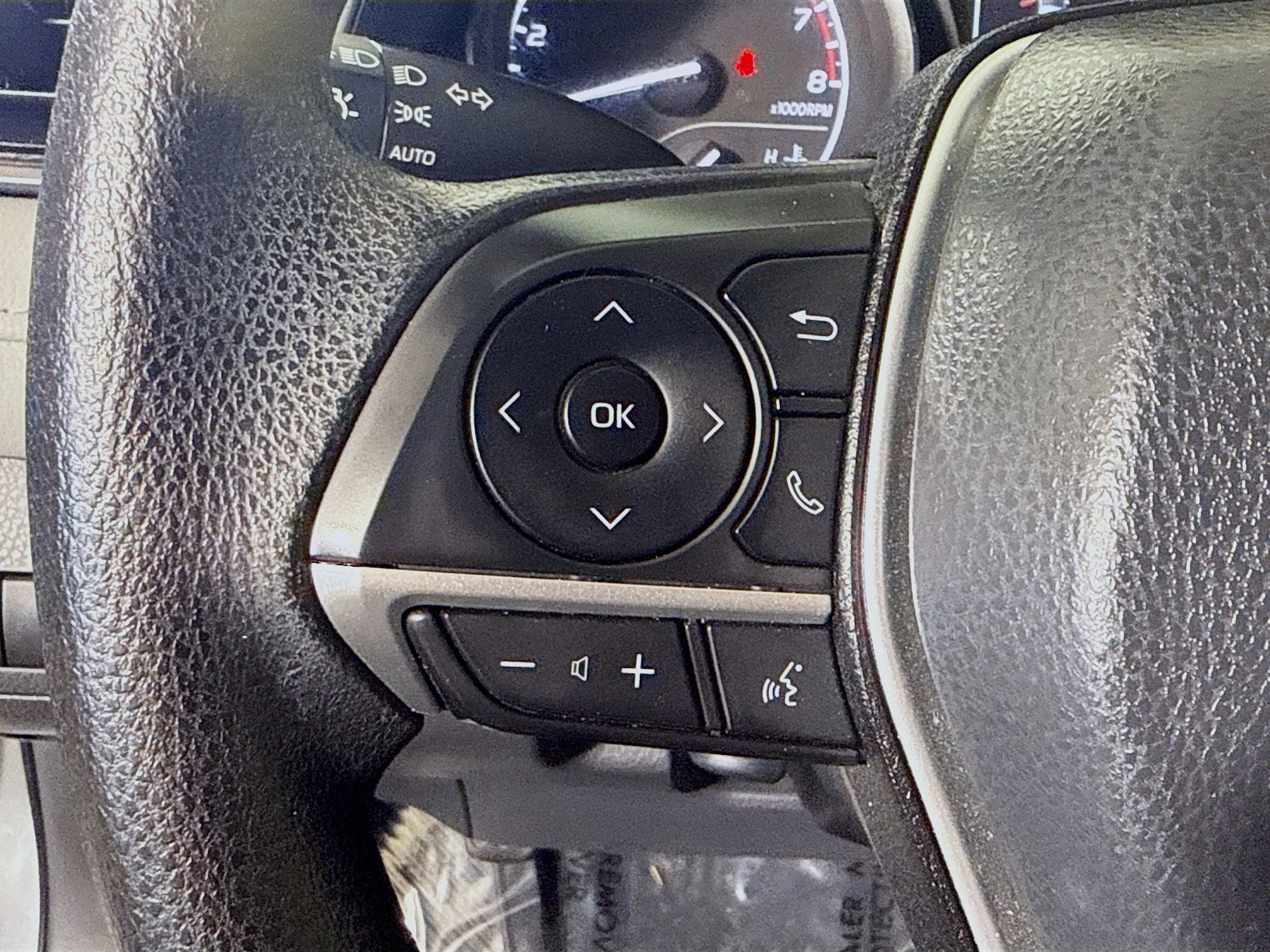 Used 2024 Toyota Camry LE image 14