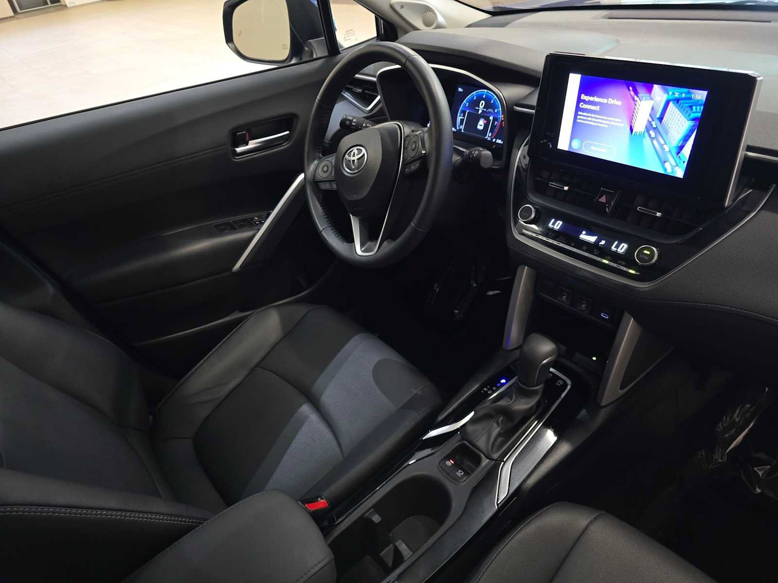 Certified 2024 Toyota Corolla Cross XLE w/ Convenience Package AWD/4WD image 31