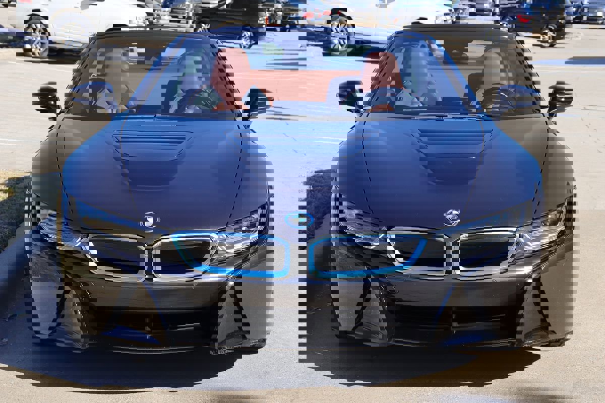 Used 2019 BMW i8 Roadster image 44