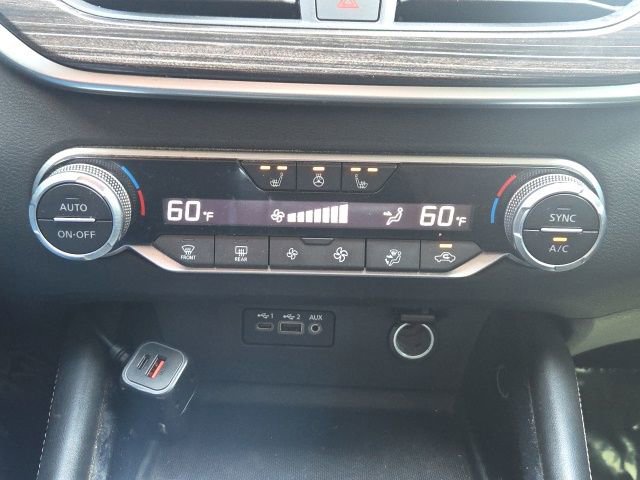 Used 2020 Nissan Altima 2.0 Platinum FWD image 29