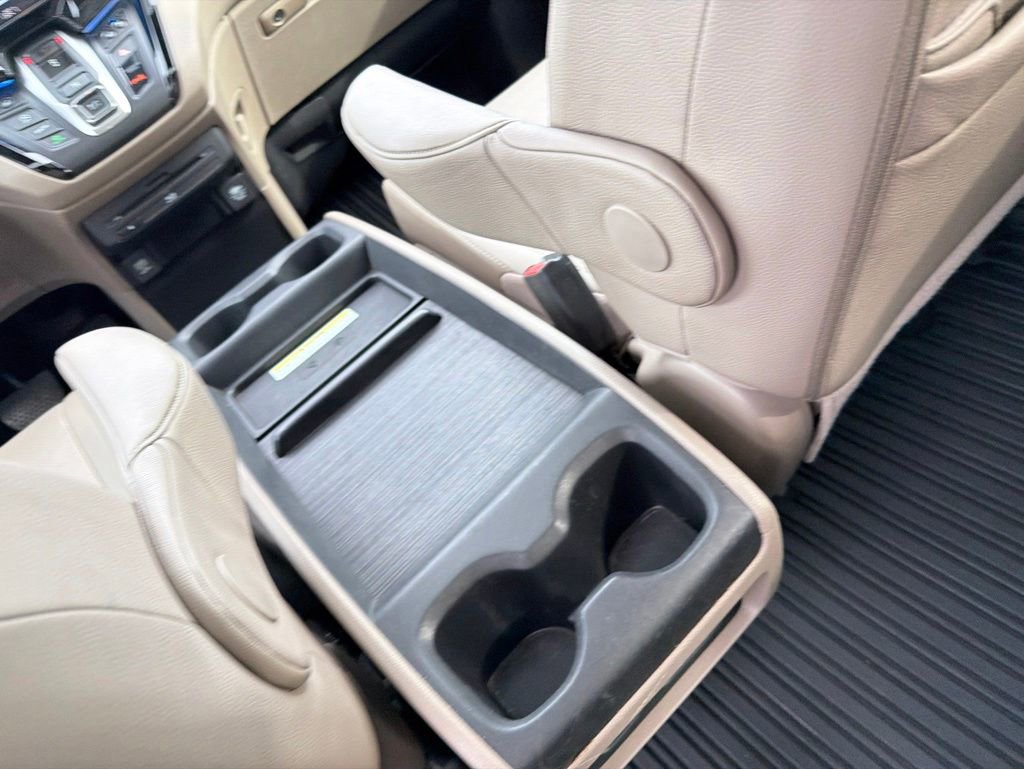 Used 2018 Honda Odyssey Elite image 36