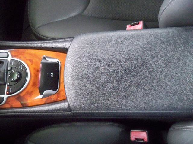 Used 2004 Mercedes-Benz SL 500 image 12