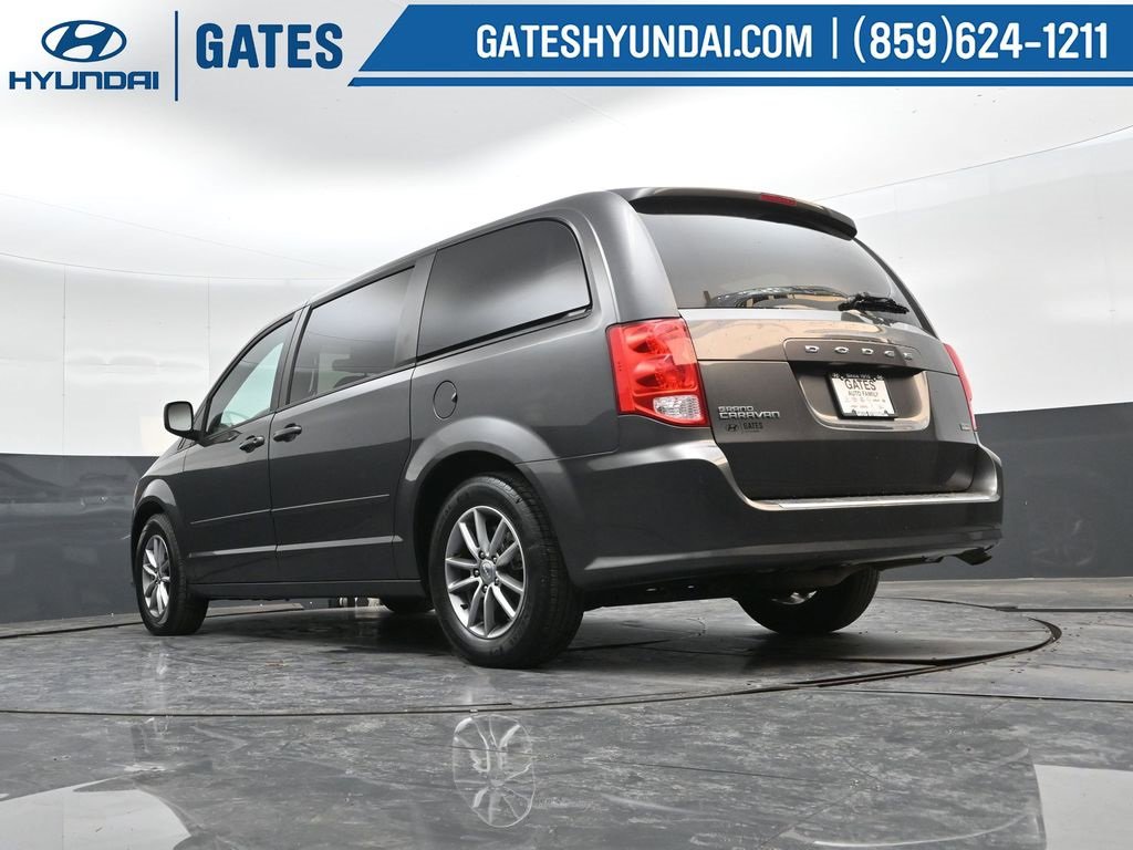 Used 2016 Dodge Grand Caravan SE image 34