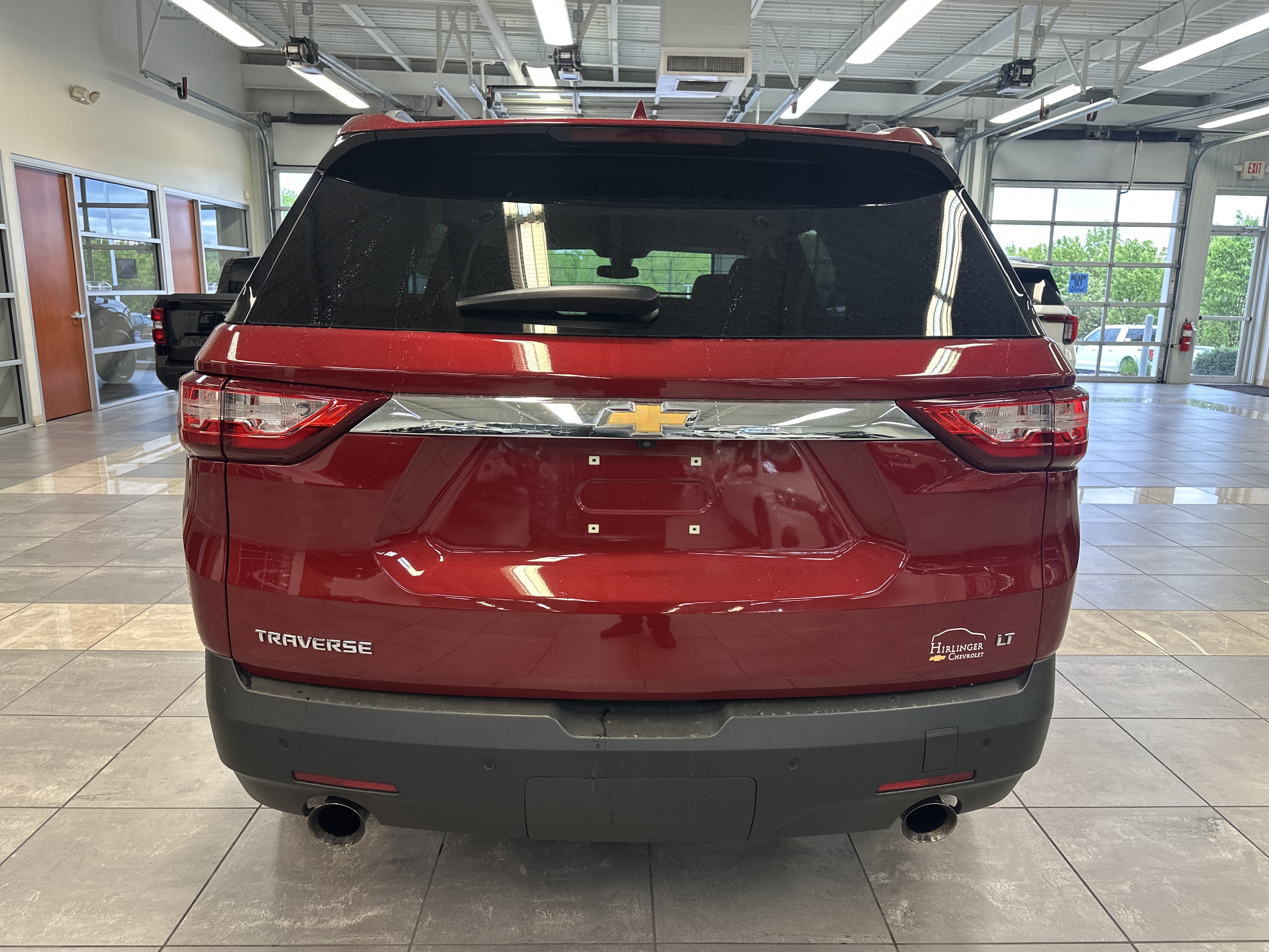 Used 2021 Chevrolet Traverse LT FWD image 10