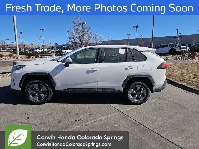 Used 2025 Toyota RAV4 XLE image 4