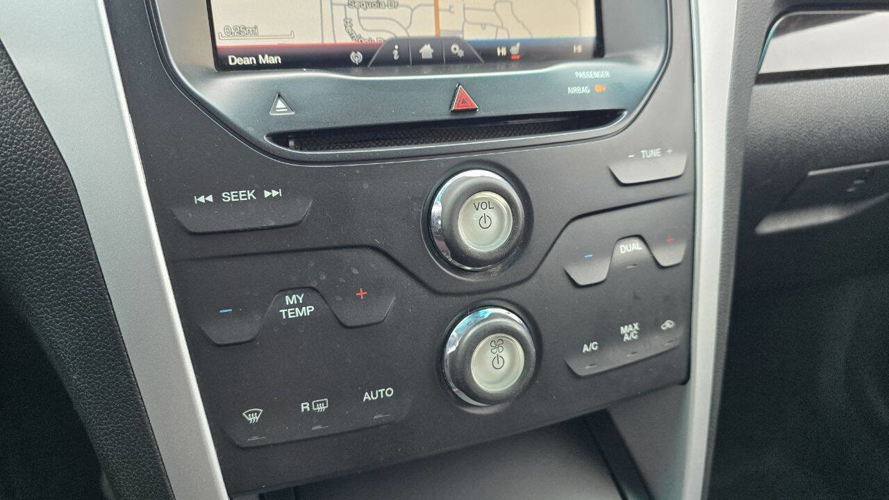 Used 2015 Ford Explorer Limited w/ Equipment Group 301A image 25