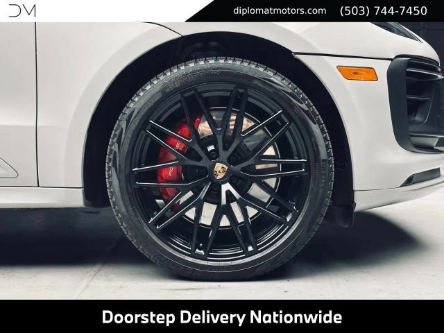 Used 2022 Porsche Macan GTS AWD/4WD image 43
