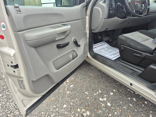 Used 2008 GMC Sierra 1500 W/T w/ Work Truck Preferred Package image 8