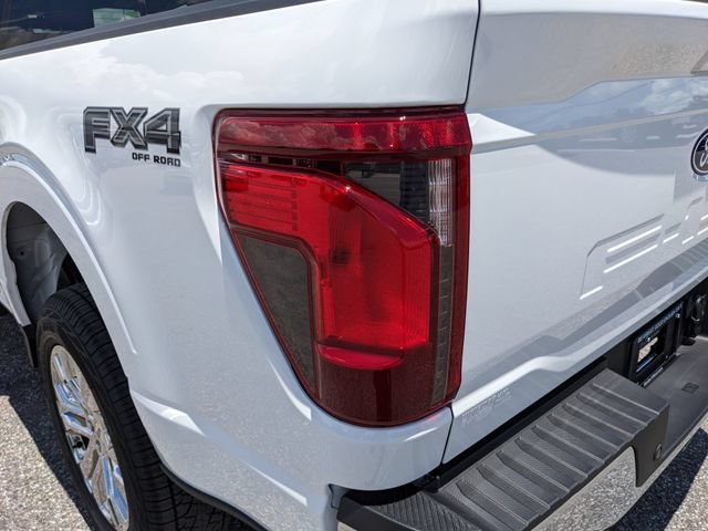 New 2026 Ford F150 XLT w/ Equipment Group 302A MID AWD/4WD image 10