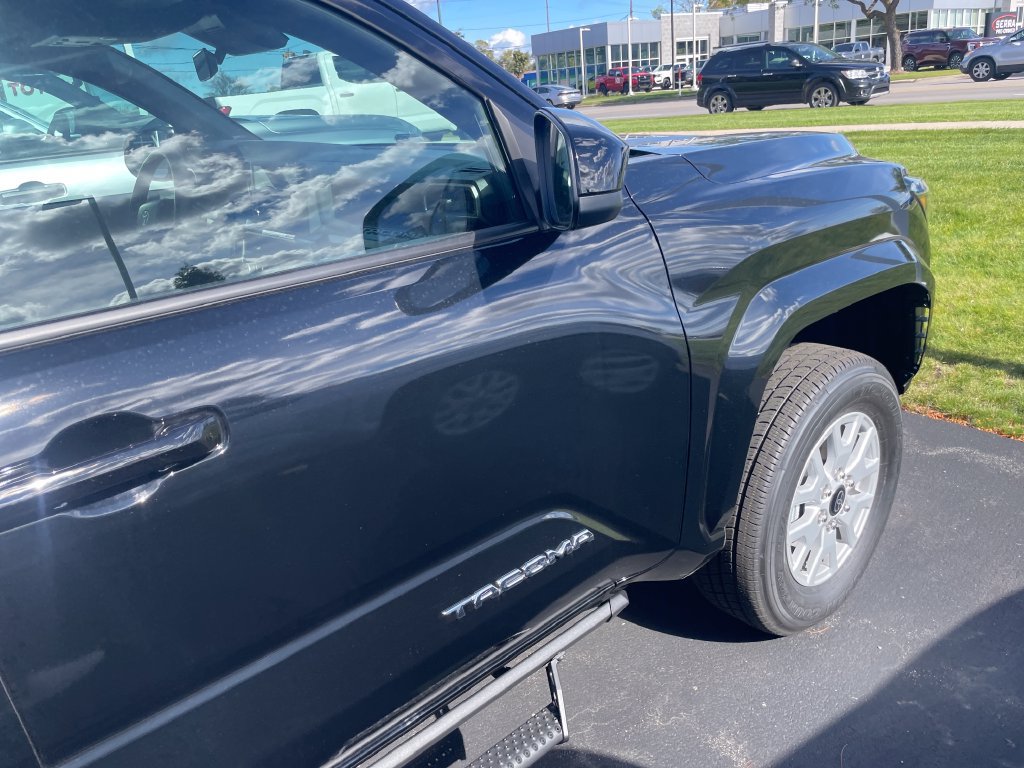 New 2026 Toyota Tacoma SR5 AWD/4WD image 11