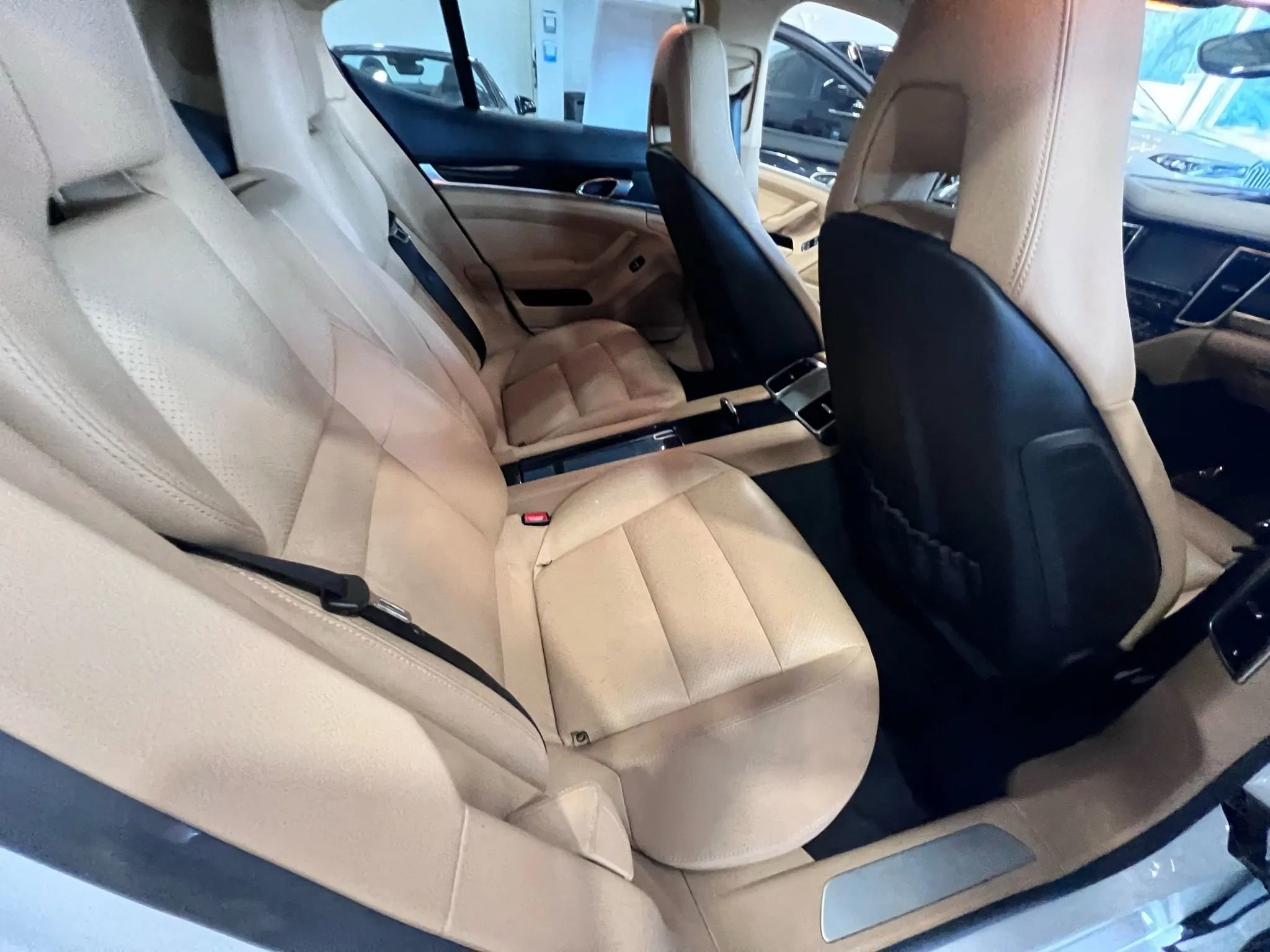 Used 2015 Porsche Panamera 4 AWD/4WD image 20