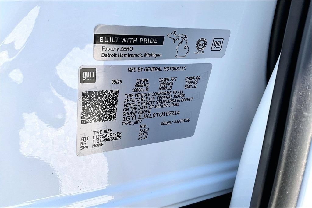 New 2026 Cadillac Escalade IQL Luxury w/ LPO, Floor Liner Package AWD/4WD image 19