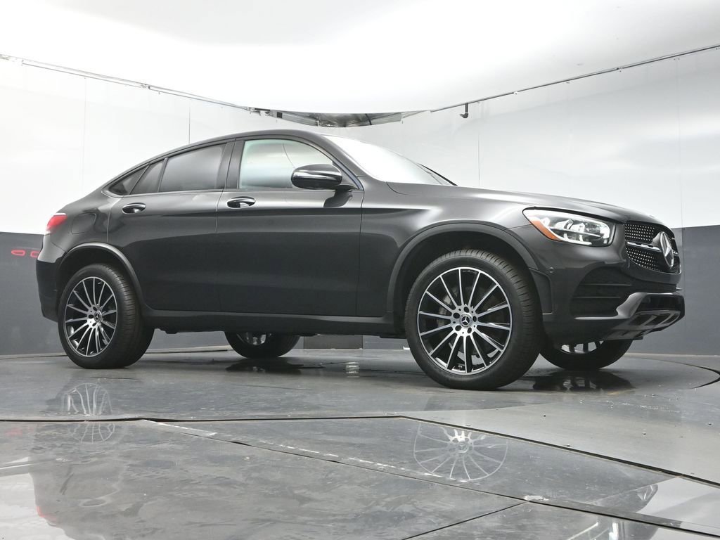 Used 2023 Mercedes-Benz GLC 300 4MATIC Coupe image 39