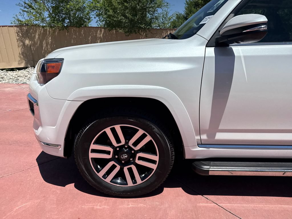 Used 2024 Toyota 4Runner Limited AWD/4WD image 35
