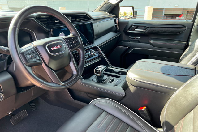 Used 2024 GMC Sierra 1500 AT4X image 15