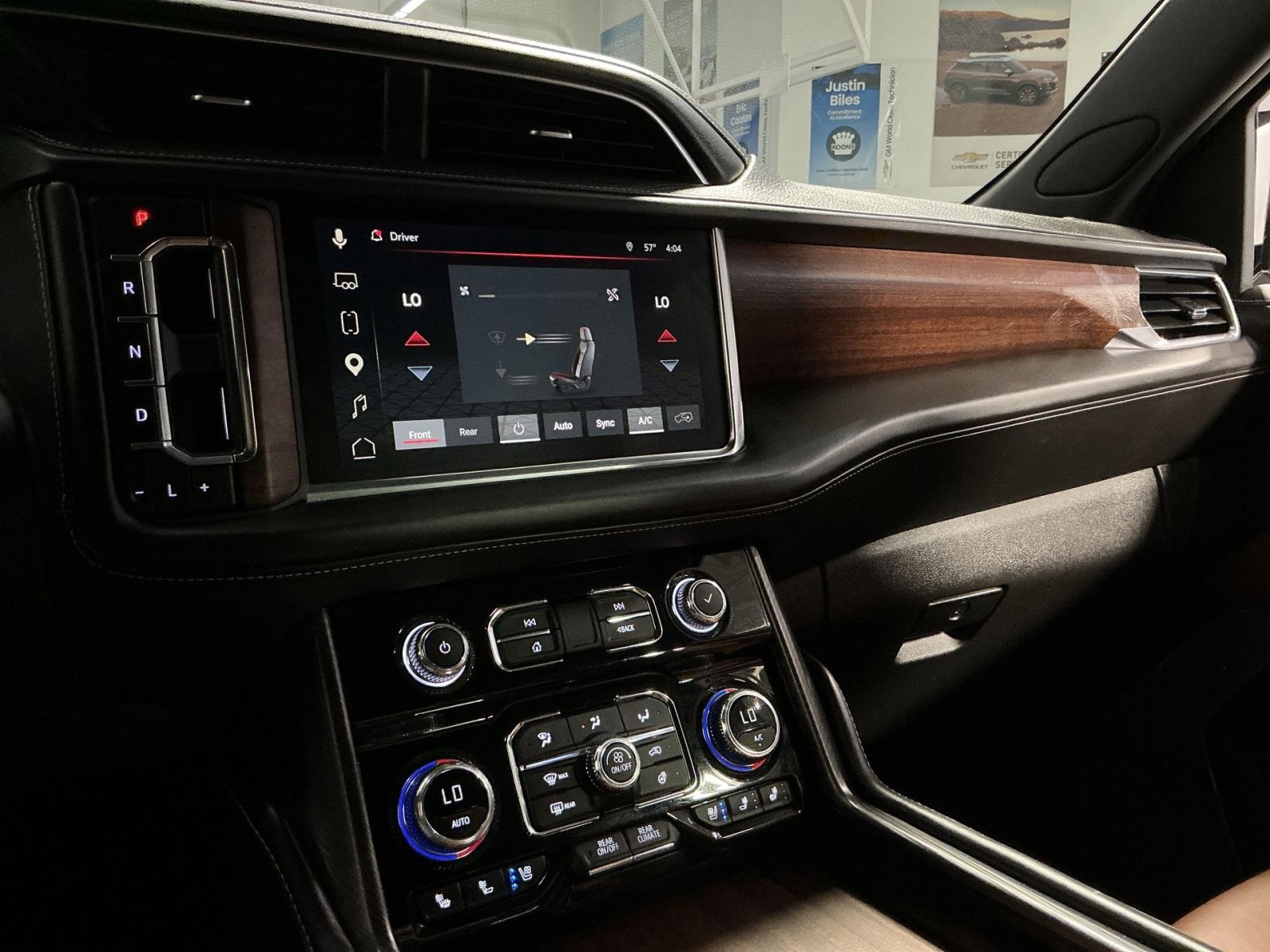 Used 2023 GMC Yukon Denali Ultimate AWD/4WD image 21
