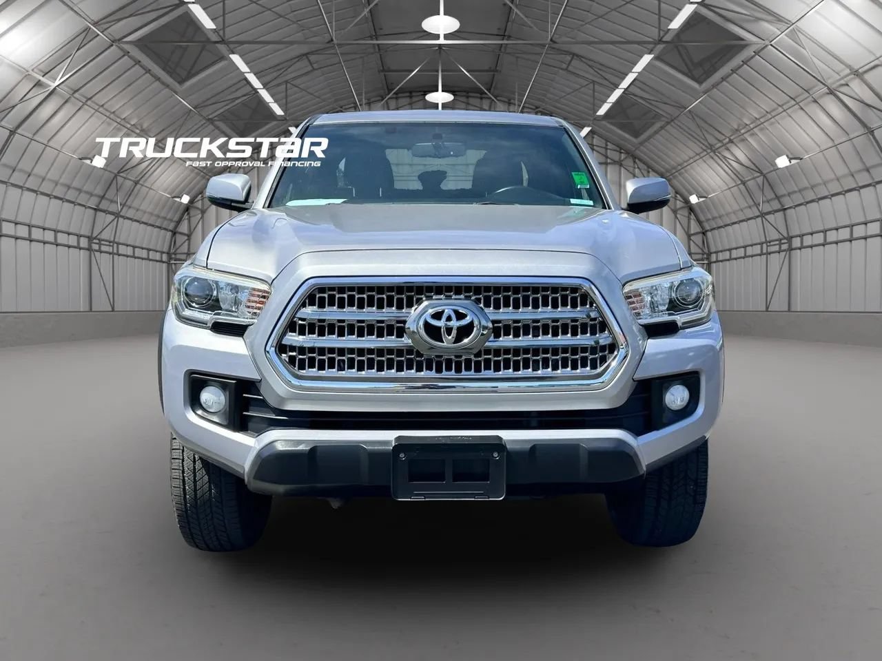 Used 2017 Toyota Tacoma TRD Off-Road w/ Tow Package AWD/4WD image 5