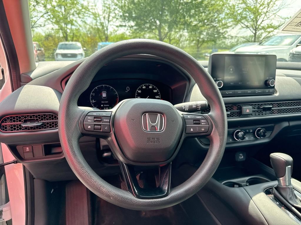 Used 2024 Honda HR-V LX image 11