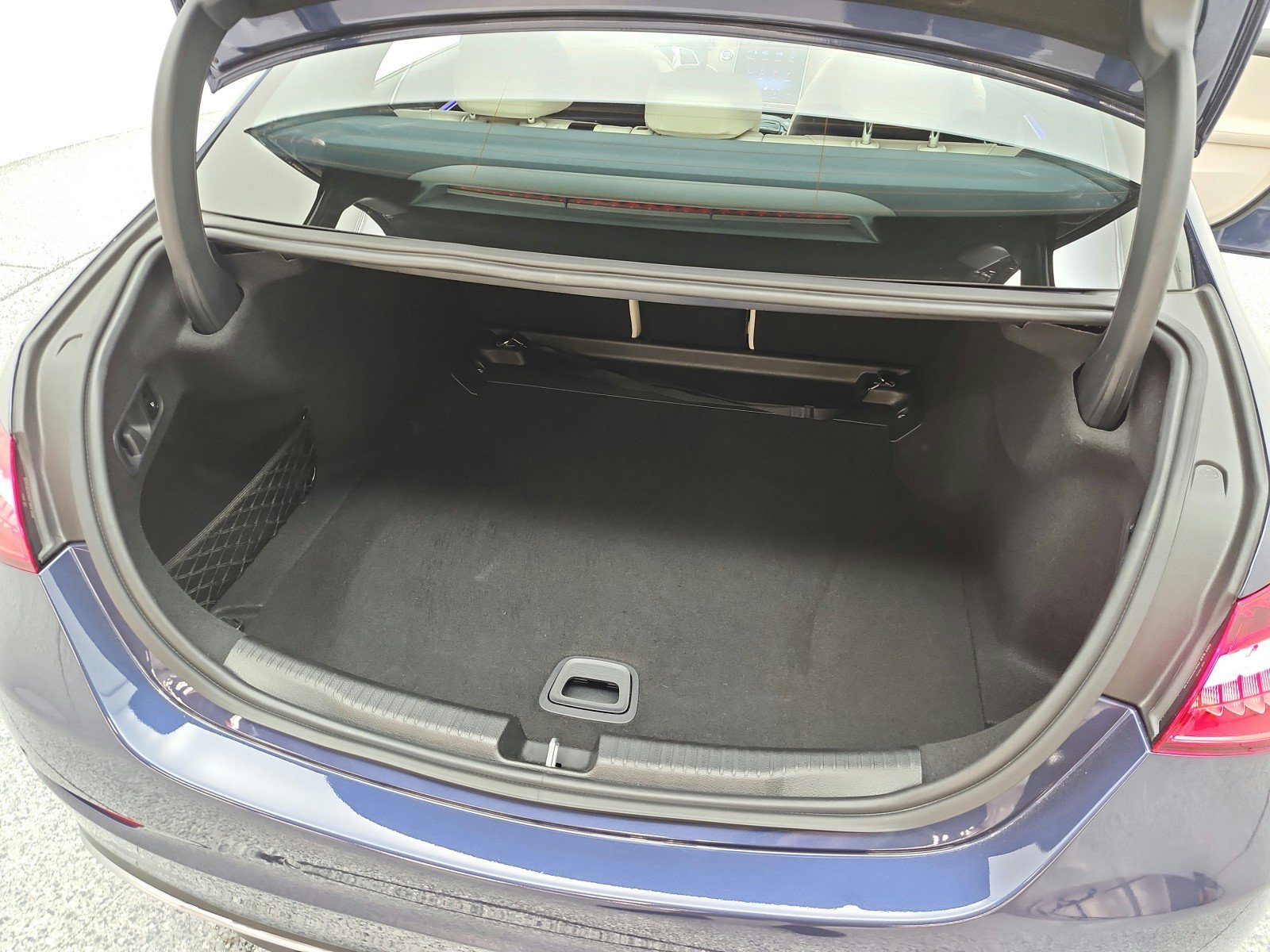 Used 2024 Mercedes-Benz C 300 Sedan image 22