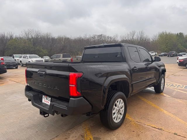 Used 2025 Toyota Tacoma SR image 7