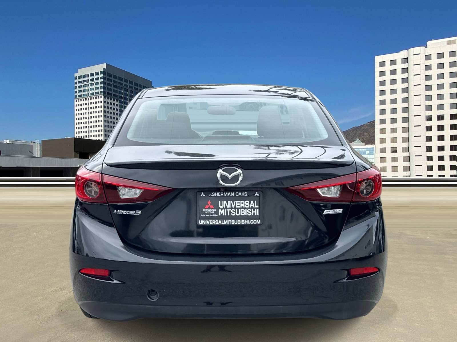 Used 2016 MAZDA MAZDA3 i Touring FWD image 4