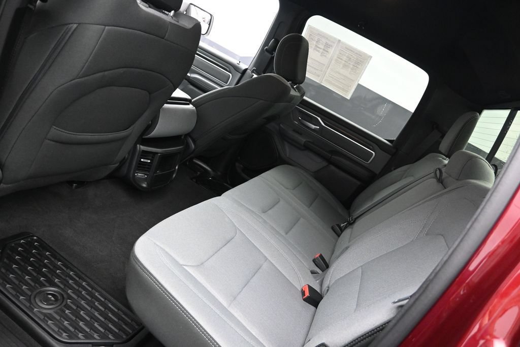 Used 2021 RAM 1500 Big Horn RWD image 21