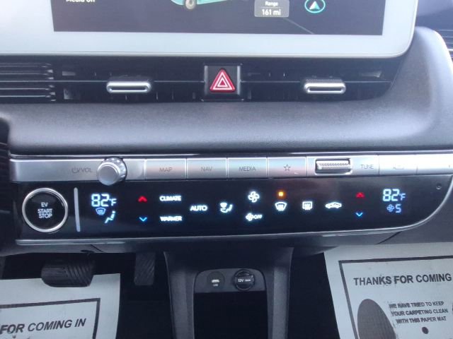 Used 2024 Hyundai Ioniq 5 Limited image 24