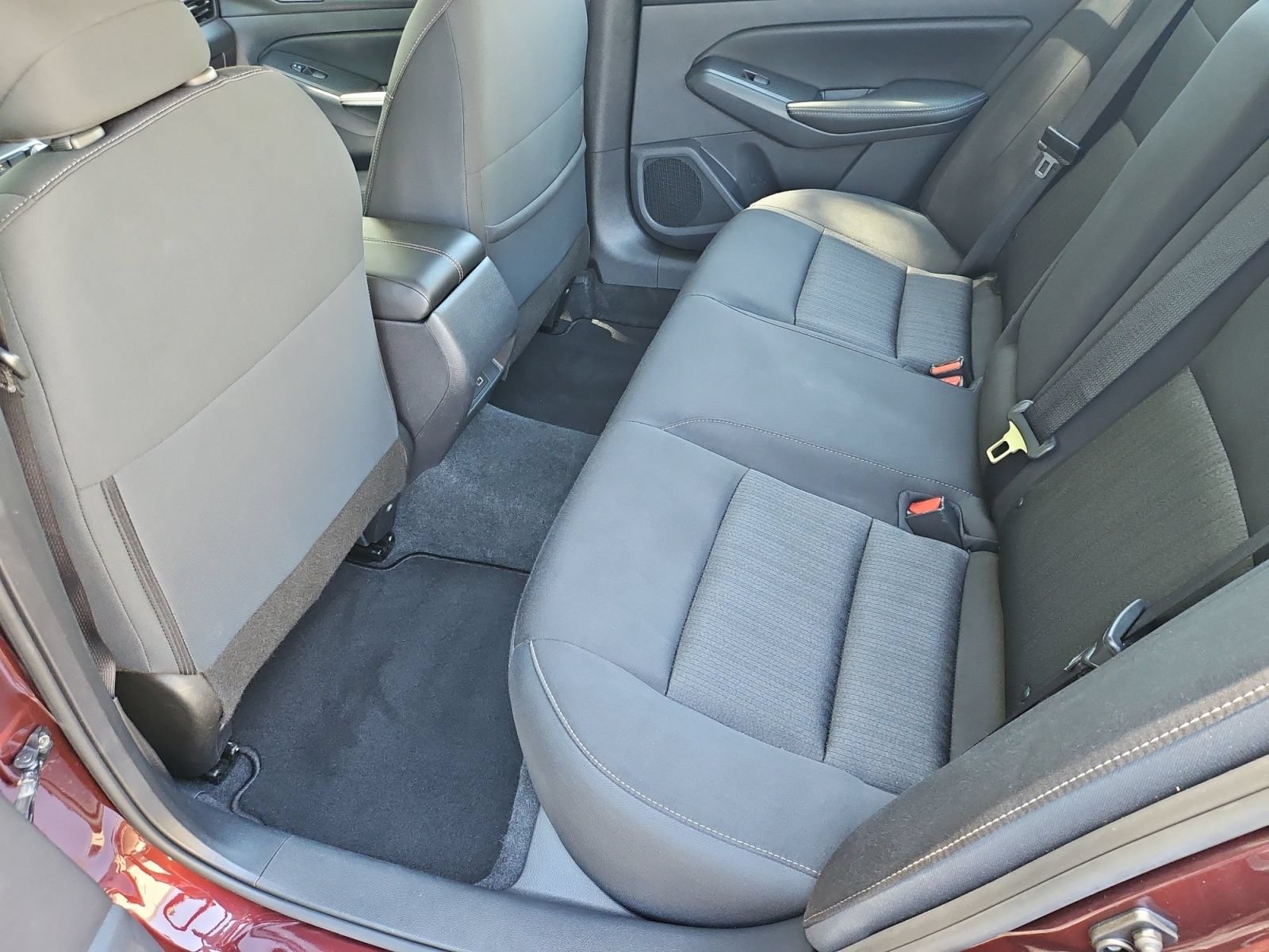 Used 2025 Nissan Altima 2.5 SV FWD image 27