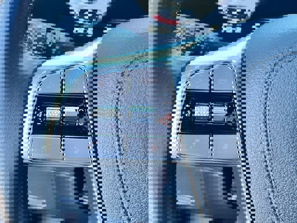 Used 2024 Kia Telluride SX X-Line image 17