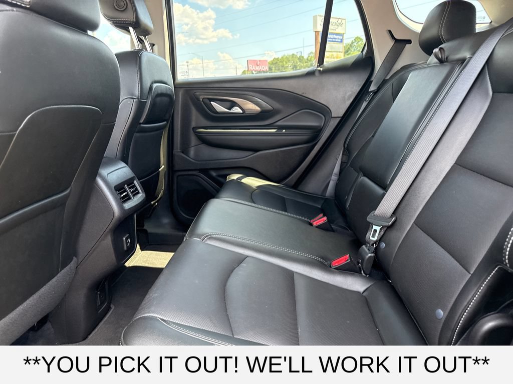 Used 2024 GMC Terrain SLT AWD/4WD image 22