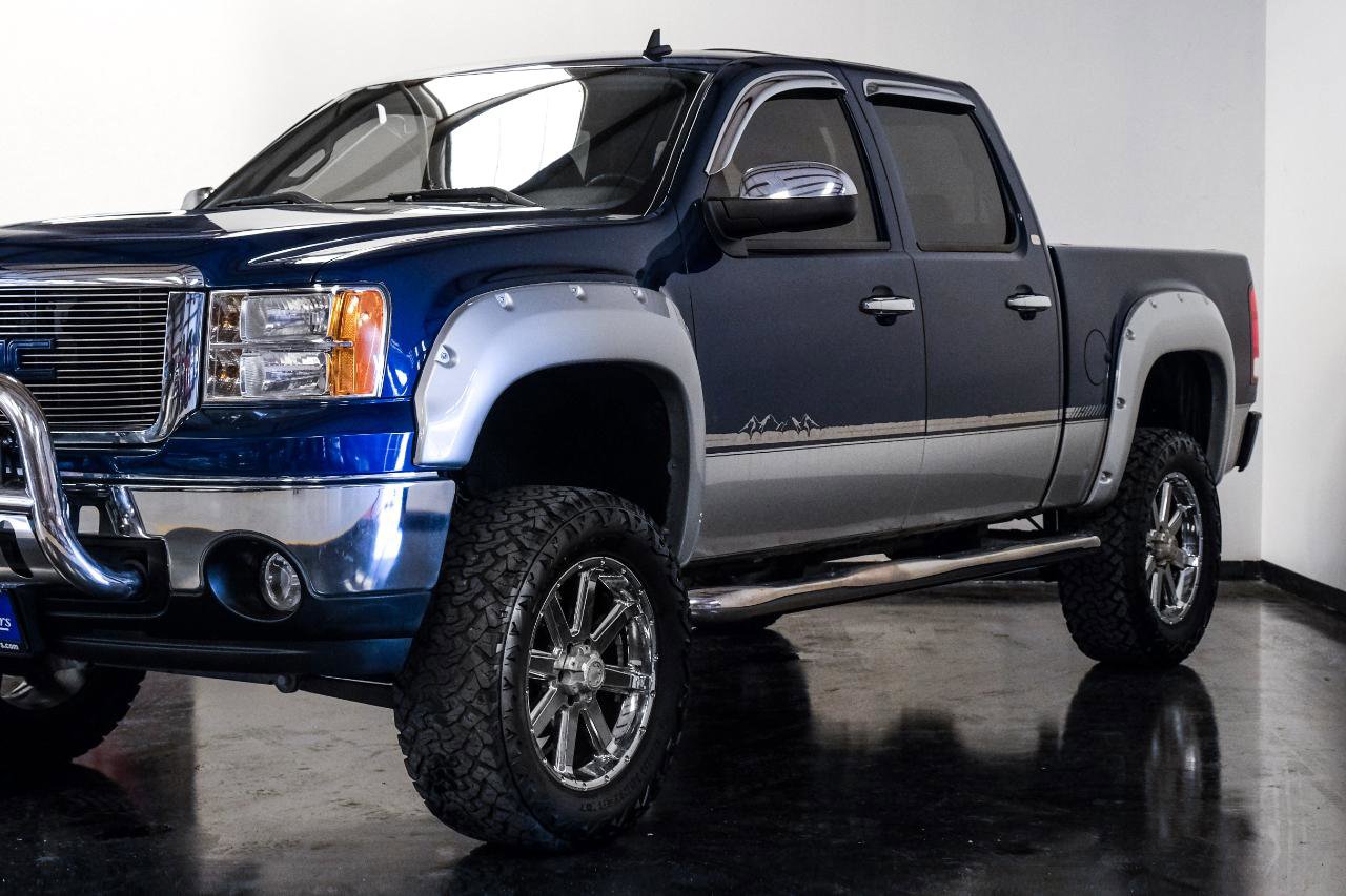 Used 2013 GMC Sierra 1500 SLE w/ Power Tech Package image 8