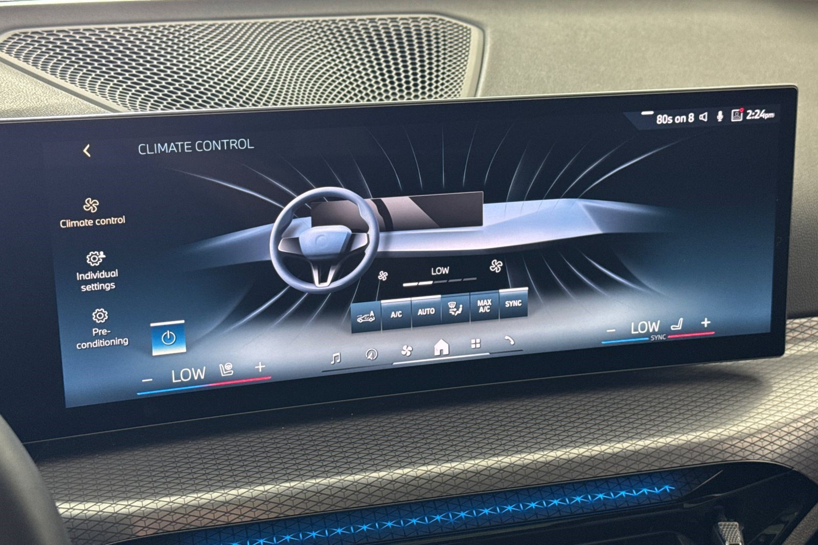 Used 2025 BMW i4 eDrive40 w/ Premium Package RWD image 25