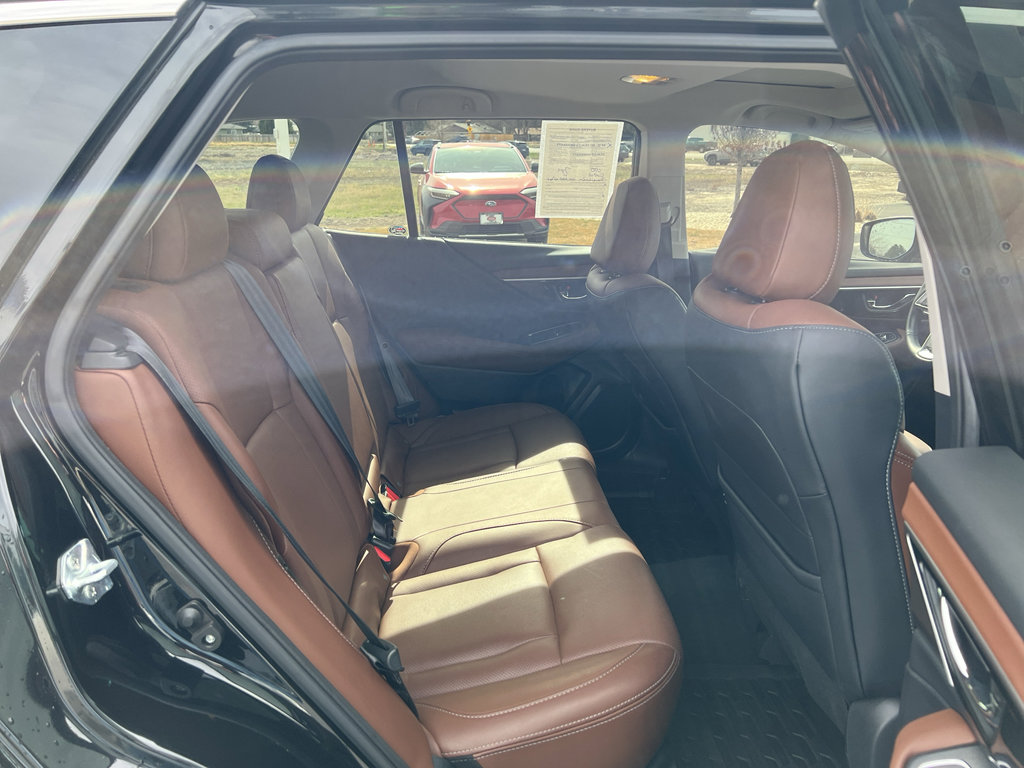 Used 2022 Subaru Outback Touring XT image 28