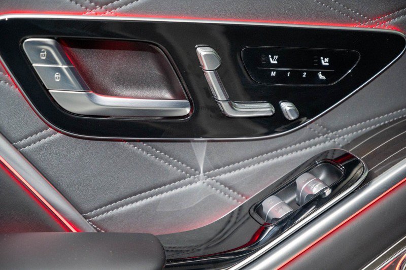 New 2026 Mercedes-Benz Maybach S 580 4MATIC image 16