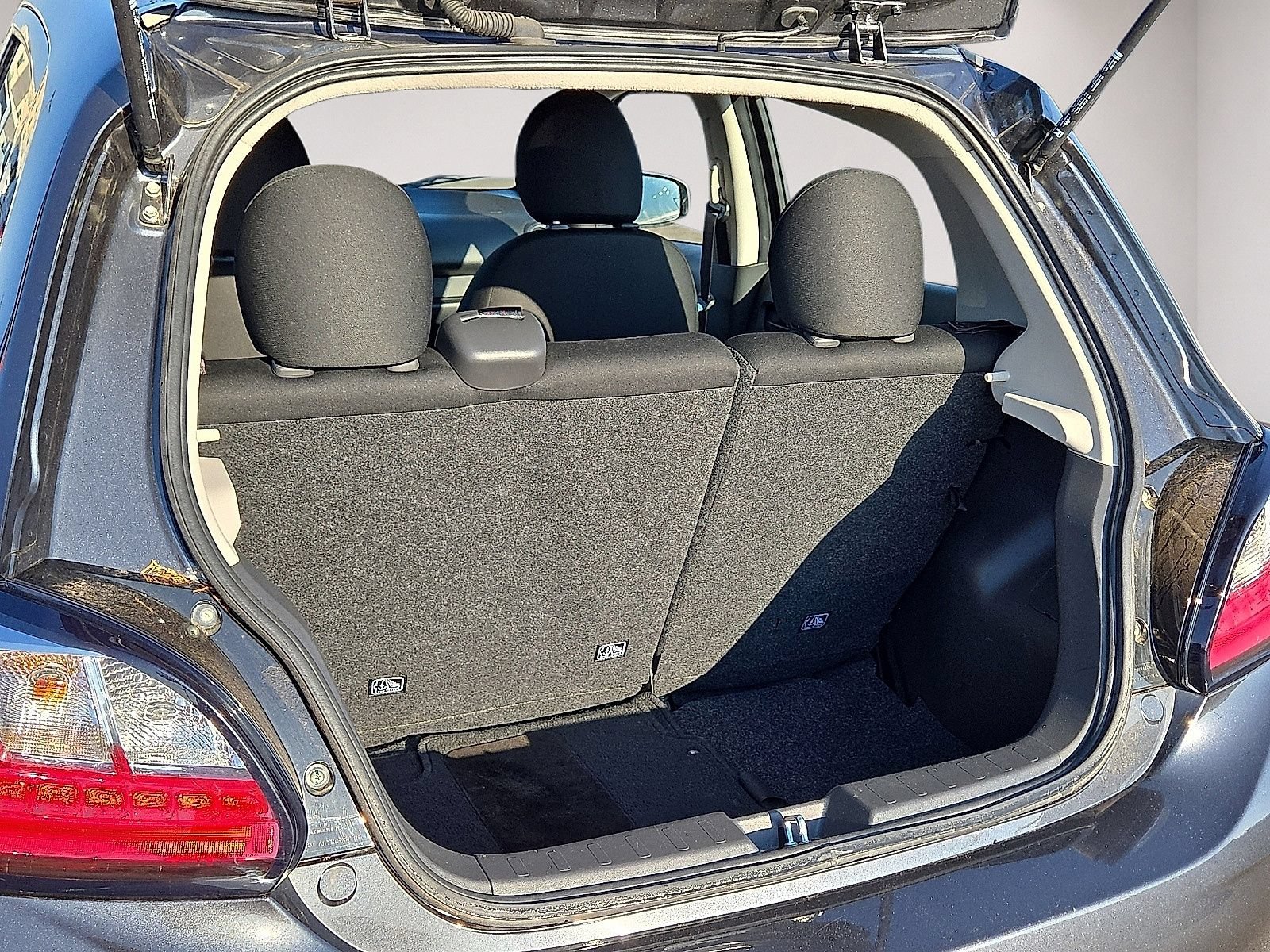 Used 2024 Mitsubishi Mirage ES FWD image 13