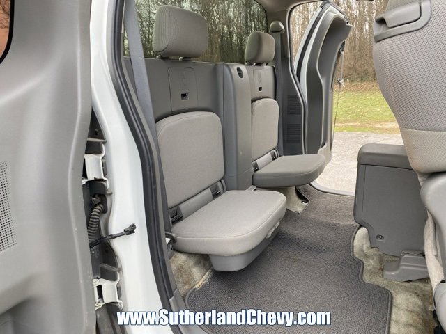 Used 2013 Nissan Frontier S image 22